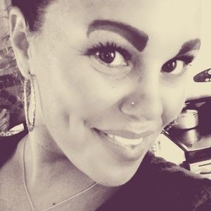 Meet your Posher, Marla